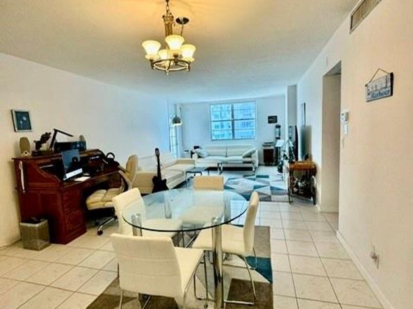 4250 Galt Ocean Dr 9G, Fort Lauderdale FL 33308