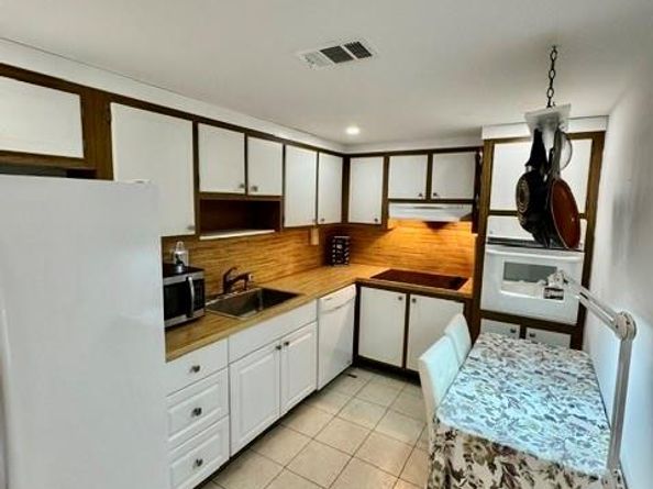 4250 Galt Ocean Dr 9G, Fort Lauderdale FL 33308