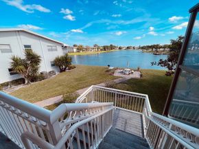 387 Chatham 387, West Palm Beach FL 33417