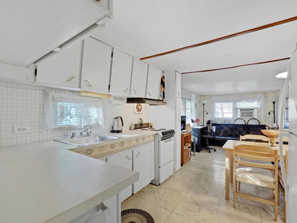 2078 NE 135th Lane, North Miami Beach FL 33181