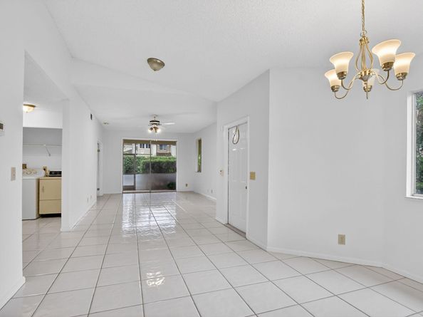 6780 Via Regina, Boca Raton FL 33433