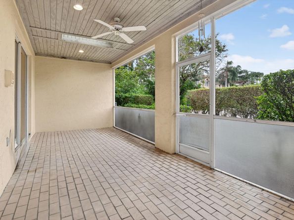 6780 Via Regina, Boca Raton FL 33433