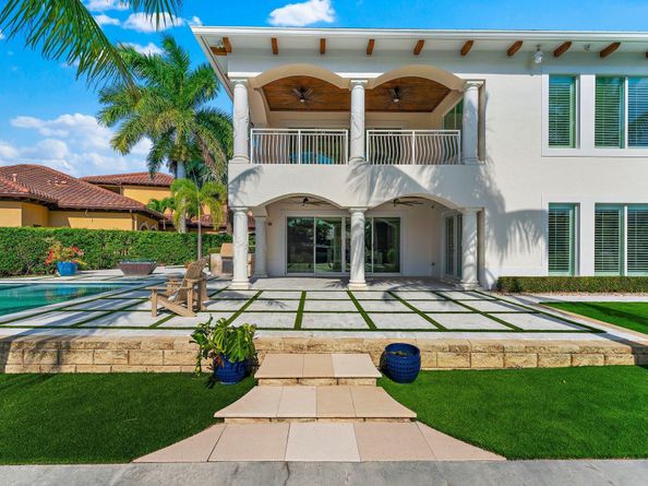 1021 Coral Way, Singer Island FL 33404