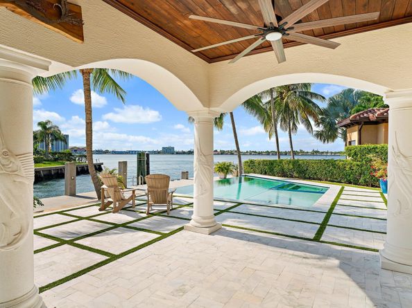 1021 Coral Way, Singer Island FL 33404