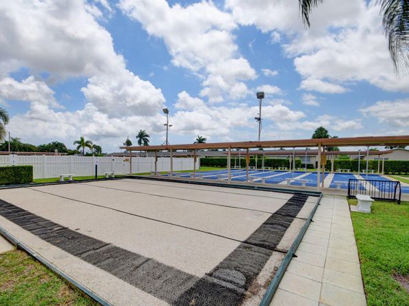 2667 Dudley Drive B, West Palm Beach FL 33415