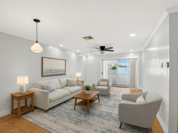 2667 Dudley Drive B, West Palm Beach FL 33415