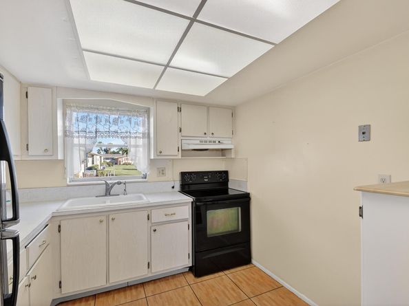 2667 Dudley Drive B, West Palm Beach FL 33415