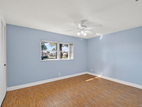 2667 Dudley Drive B, West Palm Beach FL 33415