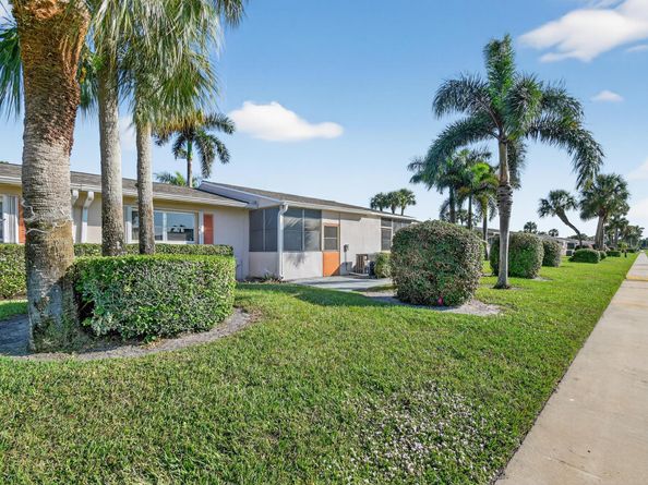 2667 Dudley Drive B, West Palm Beach FL 33415