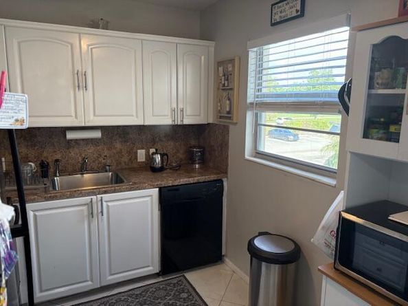 313 Dorset H 313, Boca Raton FL 33434