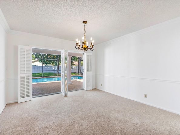 237 NW 92nd Ave, Coral Springs FL 33071