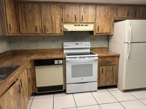 6049 Olivewood Circle, Greenacres FL 33463