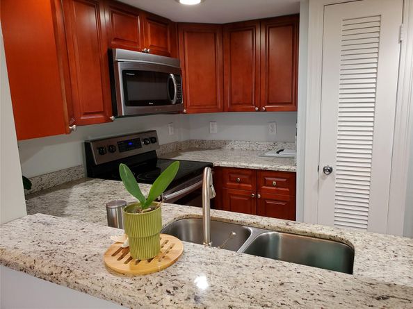 2611 N Riverside Dr 504, Pompano Beach FL 33062