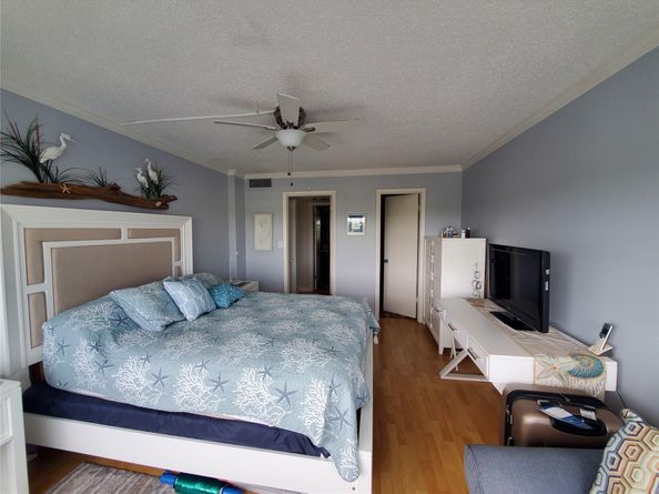 2611 N Riverside Dr 504, Pompano Beach FL 33062