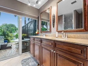 2074 NW 38th Street, Oakland Park FL 33309