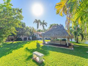 2074 NW 38th Street, Oakland Park FL 33309