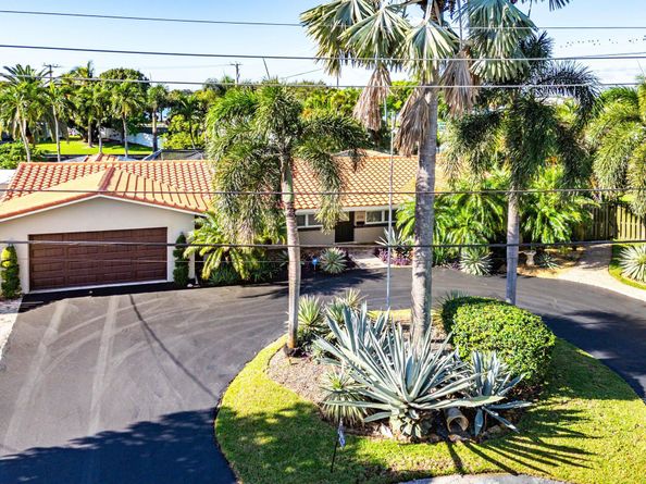 2074 NW 38th Street, Oakland Park FL 33309