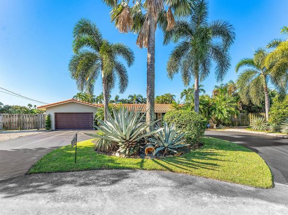 2074 NW 38th Street, Oakland Park FL 33309