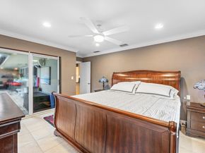 2074 NW 38th Street, Oakland Park FL 33309