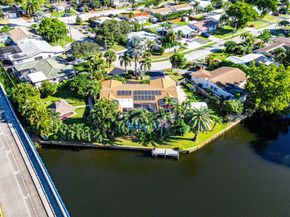 2074 NW 38th Street, Oakland Park FL 33309