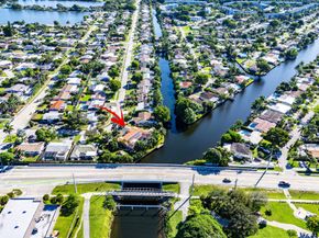 2074 NW 38th Street, Oakland Park FL 33309