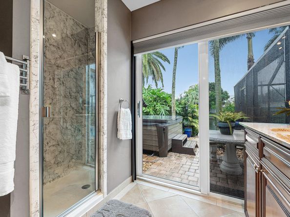 2074 NW 38th Street, Oakland Park FL 33309