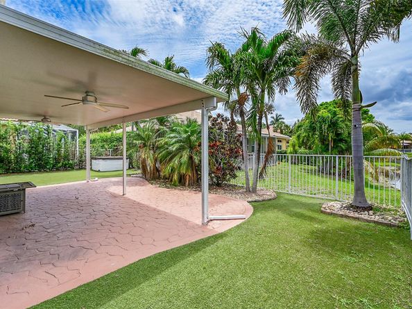 4819 NW 53rd Cir, Coconut Creek FL 33073