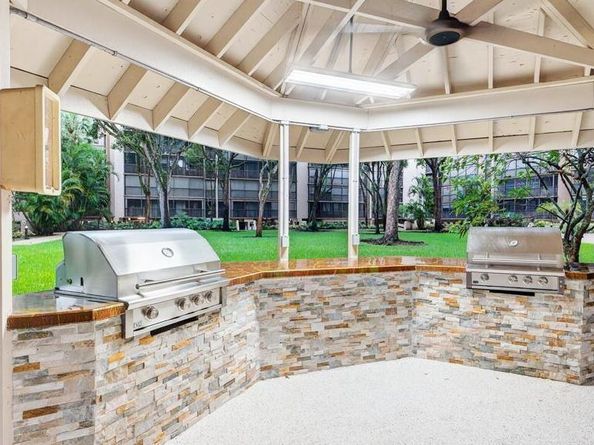 2802 N 46th Ave 321B, Hollywood FL 33021