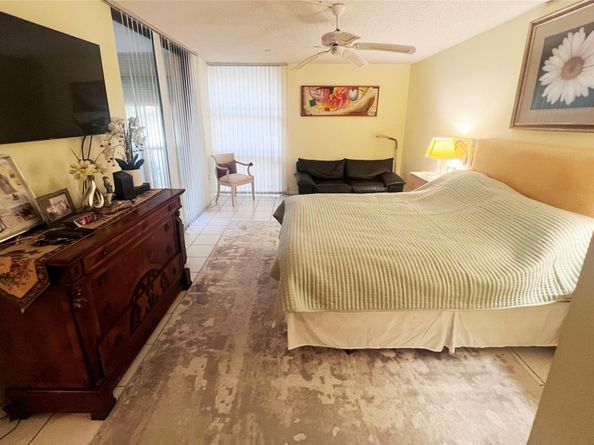 2802 N 46th Ave 321B, Hollywood FL 33021