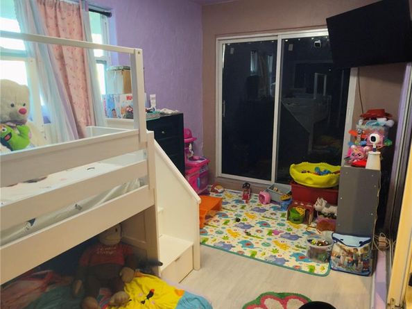 8421 NW 21st Ct, Sunrise FL 33322