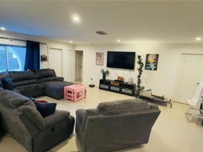 8421 NW 21st Ct, Sunrise FL 33322