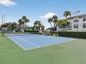 1194 Hillsboro Mile 74, Hillsboro Beach FL 33062