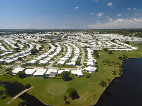 2384 SW 9th Avenue, Boynton Beach FL 33426