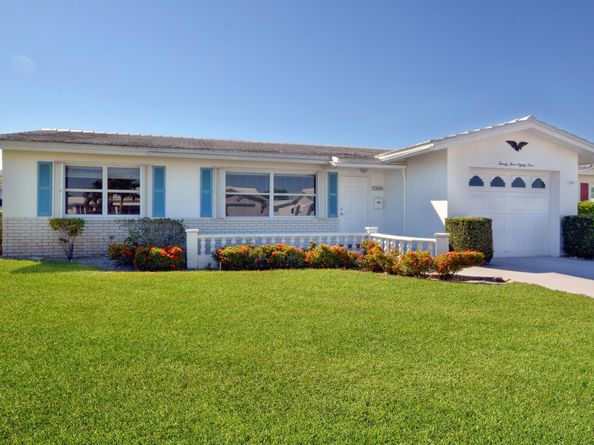 2384 SW 9th Avenue, Boynton Beach FL 33426