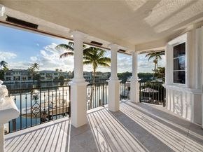 2833 NE 32nd St, Lighthouse Point FL 33064
