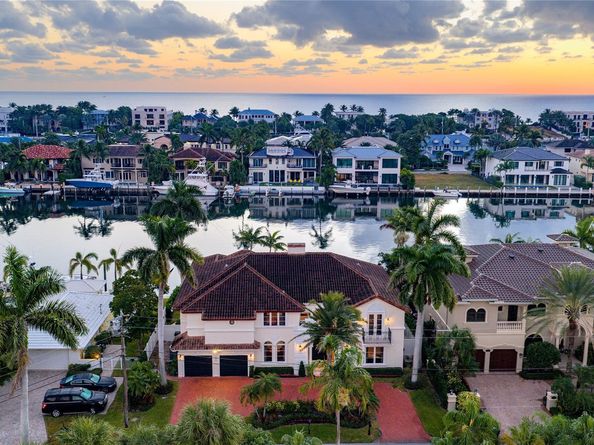 2833 NE 32nd St, Lighthouse Point FL 33064