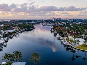 2833 NE 32nd St, Lighthouse Point FL 33064