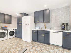 256/262 Cordova Road, West Palm Beach FL 33401