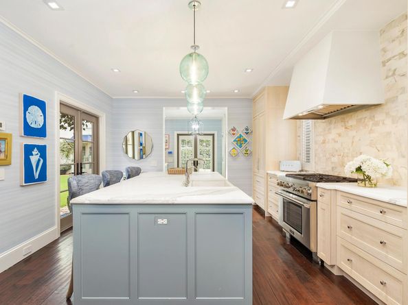 256/262 Cordova Road, West Palm Beach FL 33401