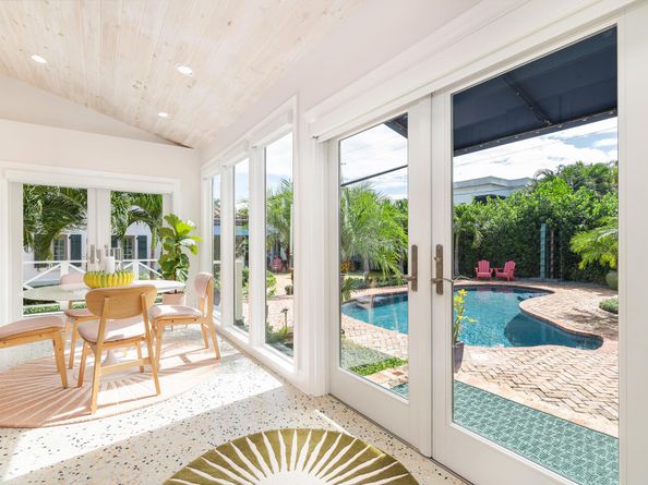 256/262 Cordova Road, West Palm Beach FL 33401