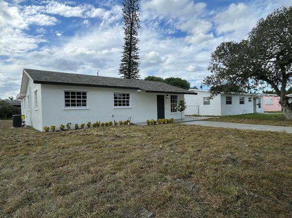 1448 8th Street, West Palm Beach FL 33401