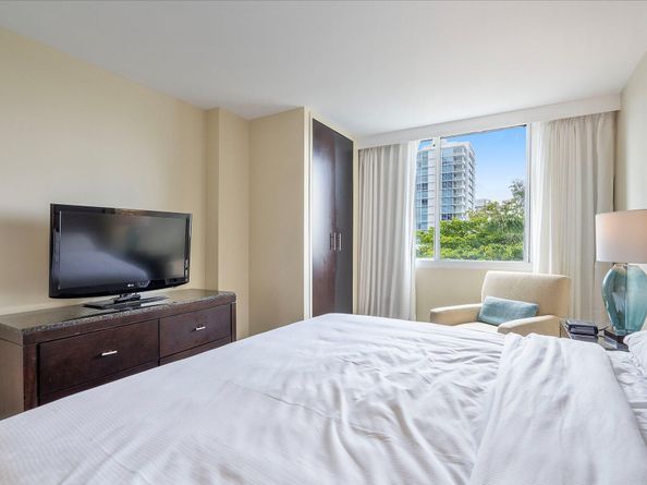 2670 E Sunrise Boulevard 409, Fort Lauderdale FL 33304