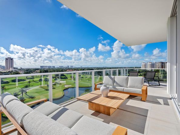 220 SE Mizner Boulevard Ph24, Boca Raton FL 33432