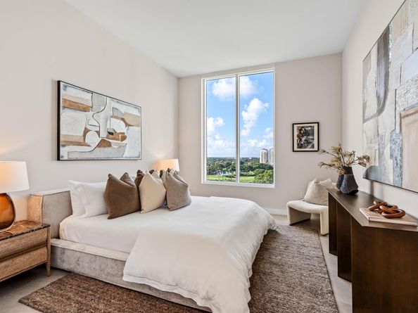 220 SE Mizner Boulevard Ph24, Boca Raton FL 33432