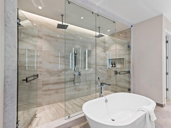 220 SE Mizner Boulevard Ph24, Boca Raton FL 33432