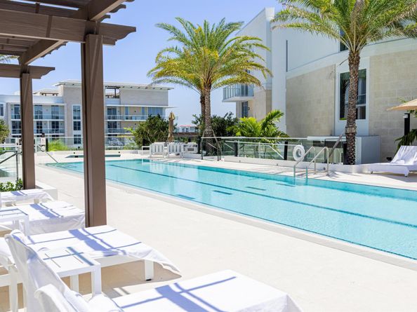 220 SE Mizner Boulevard Ph24, Boca Raton FL 33432