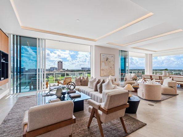 220 SE Mizner Boulevard Ph24, Boca Raton FL 33432