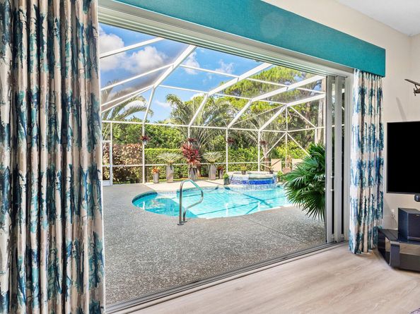 5661 Old Mystic Court, Jupiter FL 33458