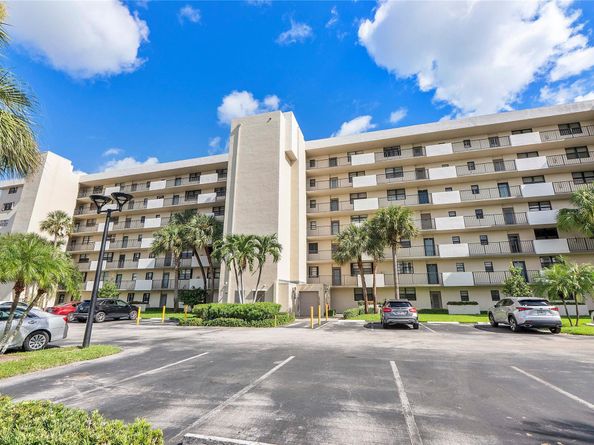 2430 Deer Creek Country Club Blvd 406, Deerfield Beach FL 33442