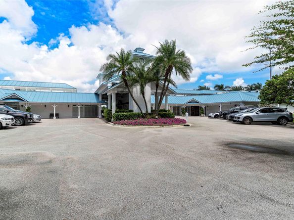 2430 Deer Creek Country Club Blvd 406, Deerfield Beach FL 33442